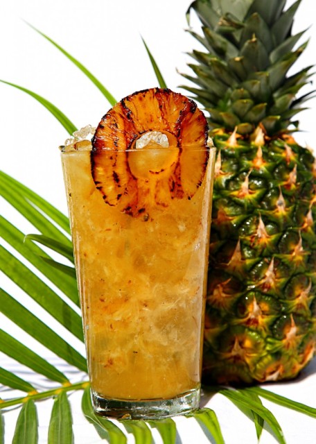Grilled Pineapple Curacao Daiquiri