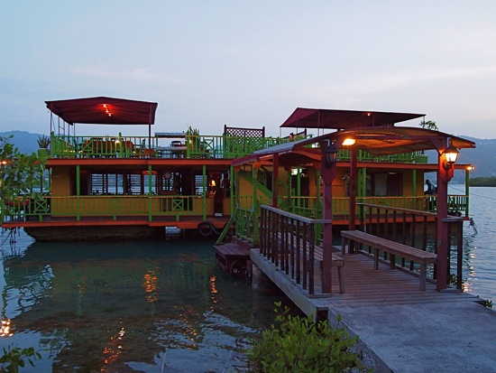 The HouseBoat