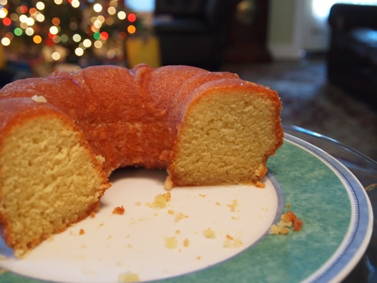 Whooosshhh☺️☺️ Tastes as good as it looks. Rum Pudding Cake