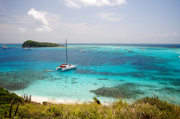 Jamesby Beach, Tobago Cays by Patrick Bennett