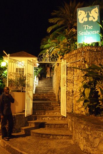Seahorse Inn Entrance