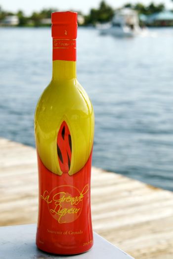 La Grenade Liqueur