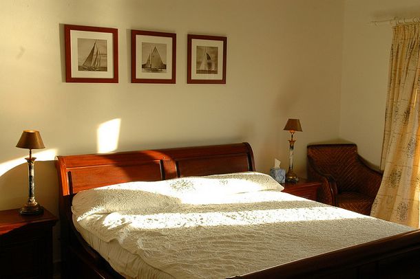 Old Gin House Guestroom