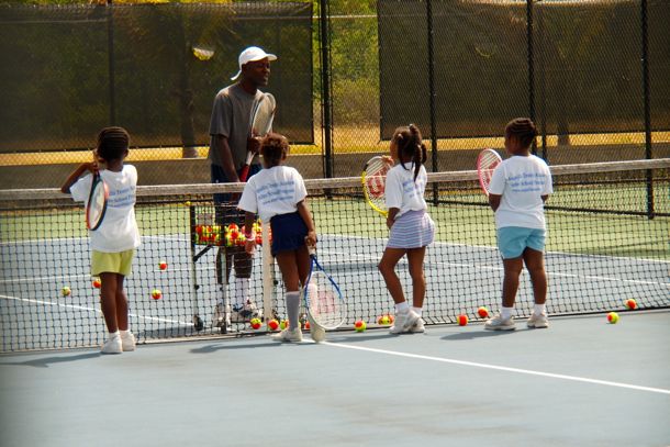 Kids lesson, Anguilla Tennis Academy | SBPR