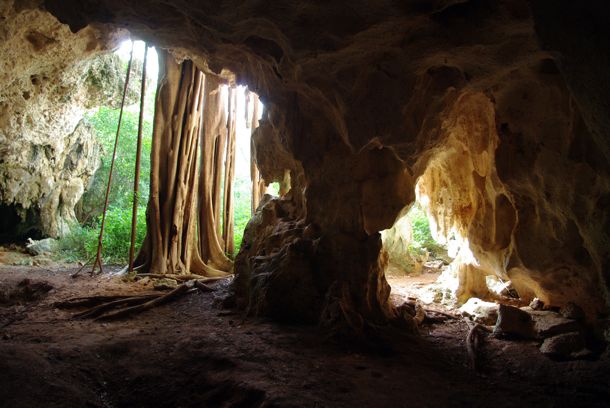 Inside the Bodden Town Pirate Caves, Grand Cayman | Credit: Paul via Flickr