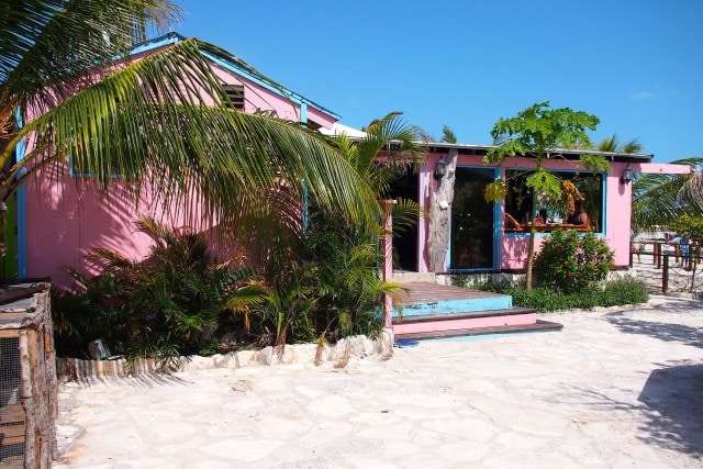 Bugaloo's Conch Crawl front entrance | SBPR