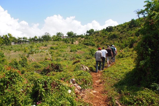 Heading up toward the entrance to the caves | SBPR