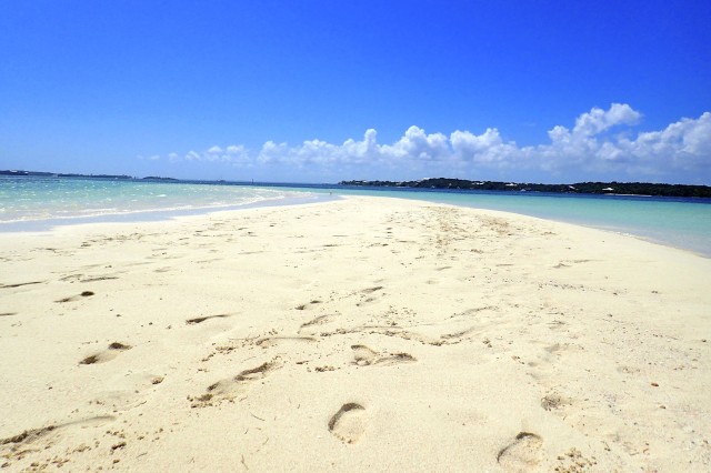 On the sands of Tahiti Beach | SBPR