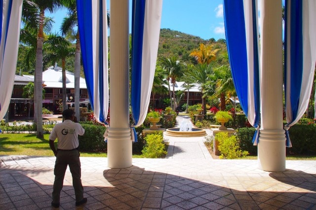 Riu Palace Resort St. Martin pillars | SBPR