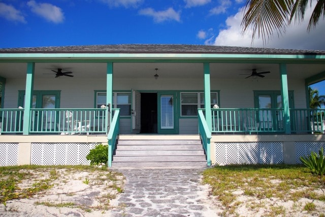 Drake House Back Porch, Deep Water Cay | SBPR