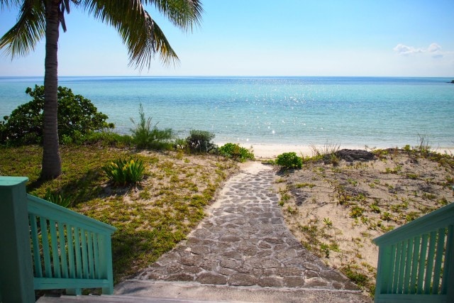 Drake House sea view, Deep Water Cay | SBPR