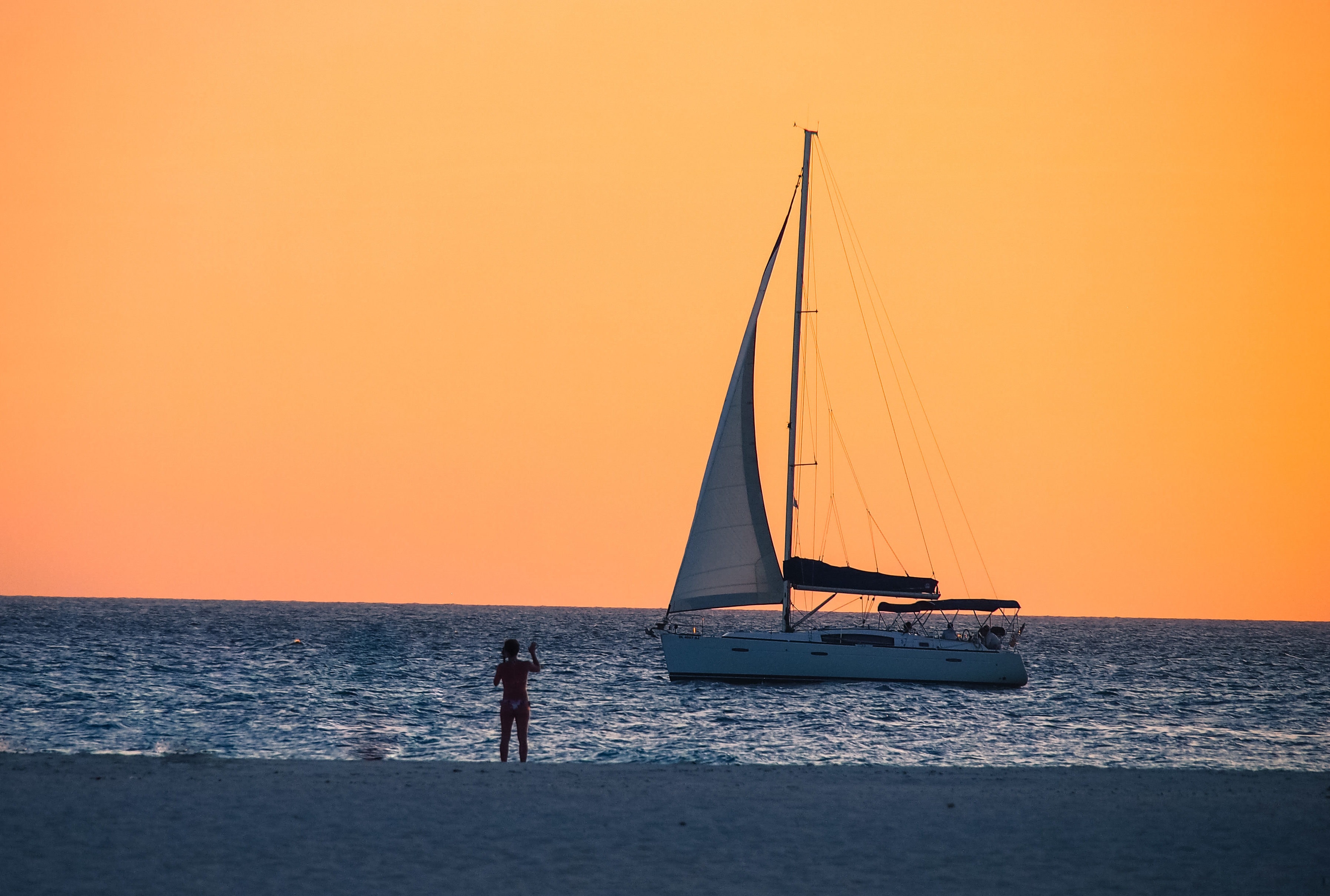 Sunset Sail Off Eagle Beach, Aruba | SBPR