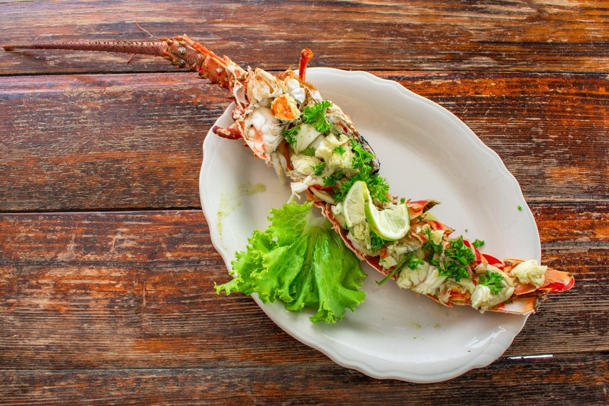 Lobster lunch at Bumpkins Beach Bar, Antigua | SBPR