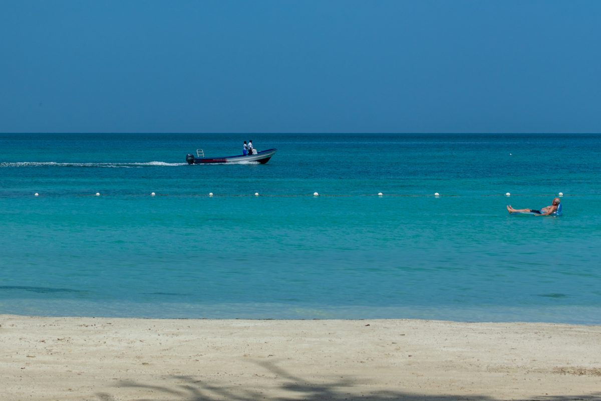 Just in time for us to leave, the sun did peek out during the last few hours of our stay in Negril | SBPR