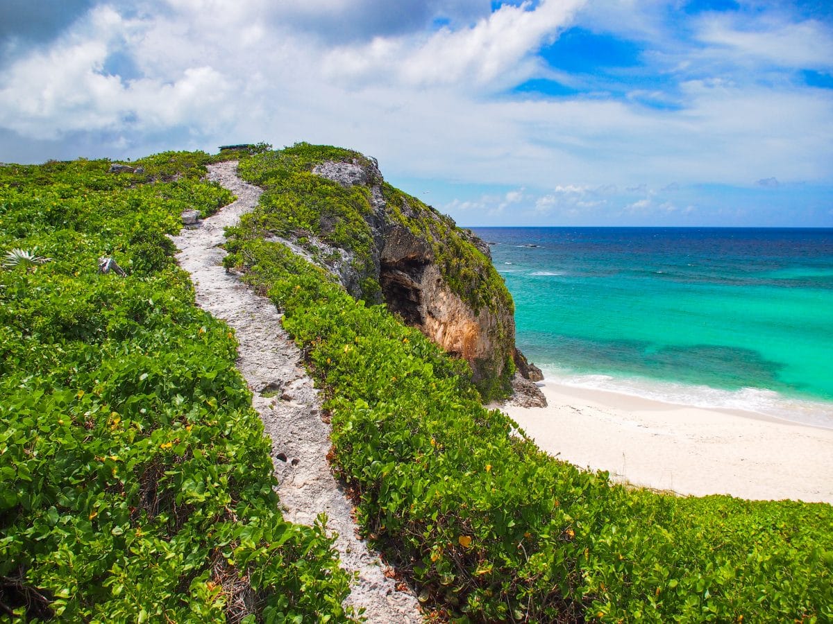 Dragon Cay Overlook, Middle Caicos | SBPR