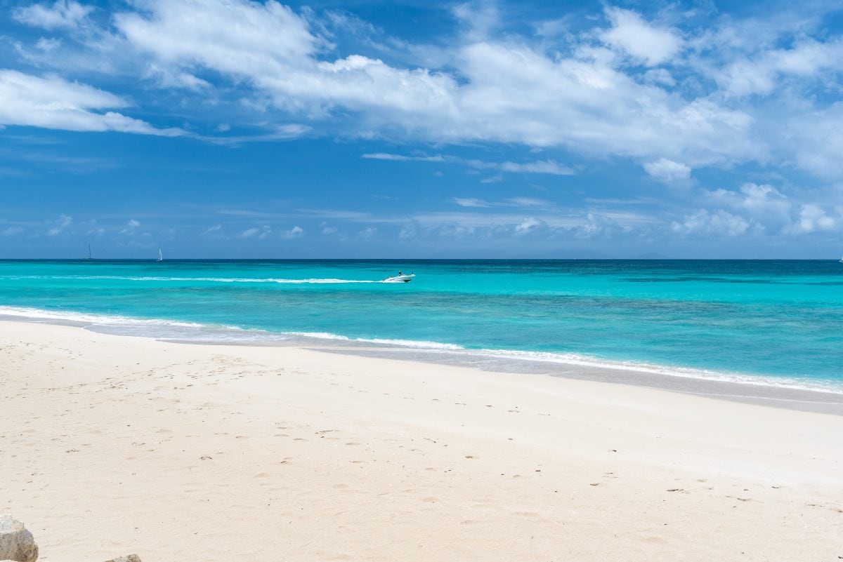 Love Beach, Antigua