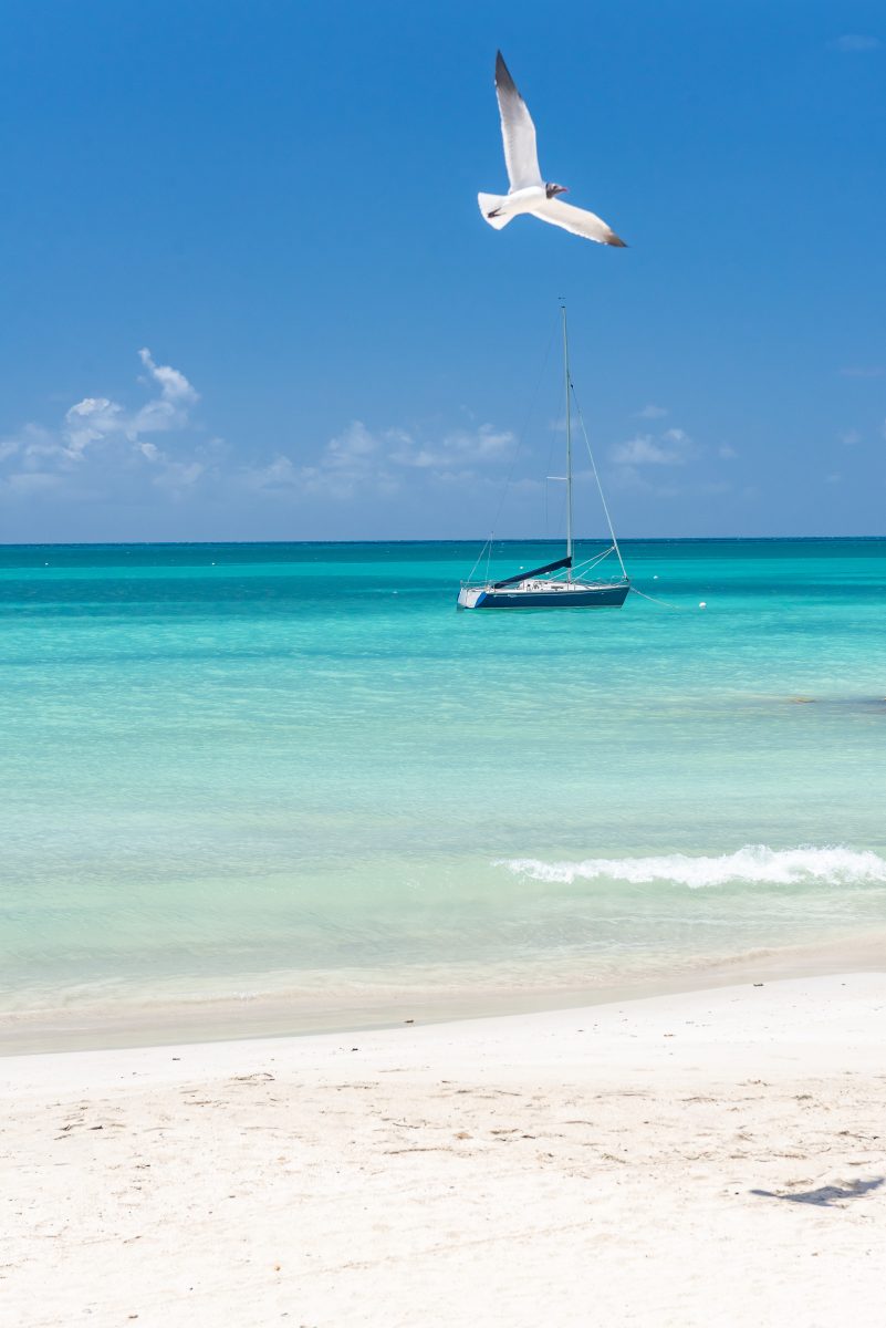 Dickenson Bay Beach, Antigua