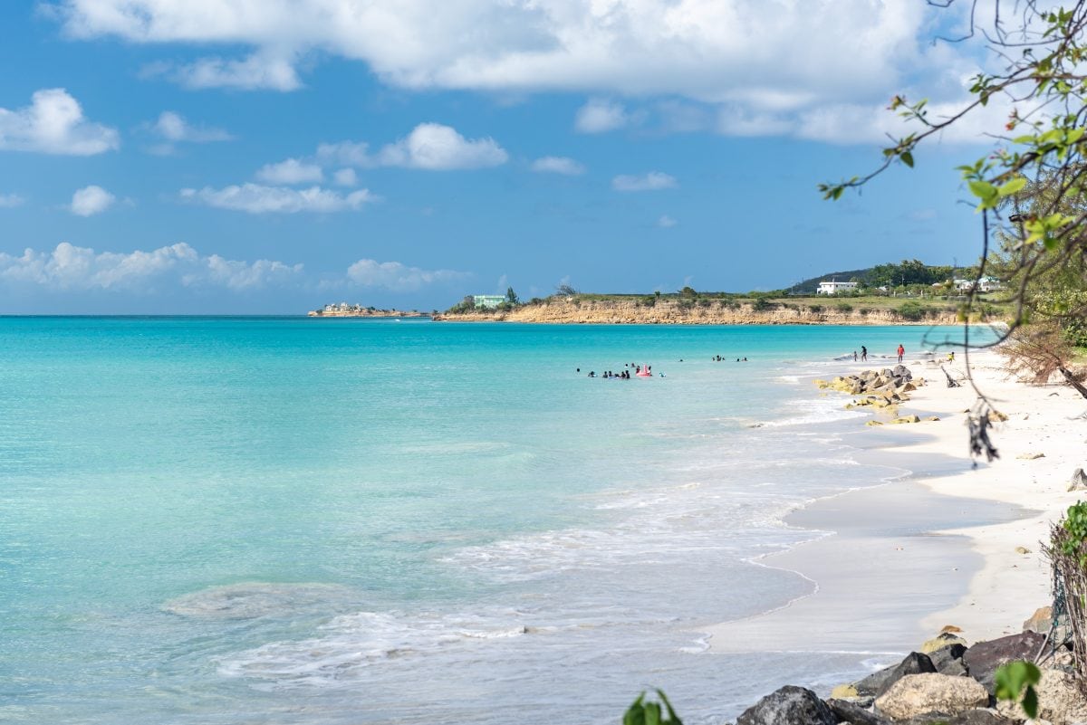 Fort James Beach, Antigua