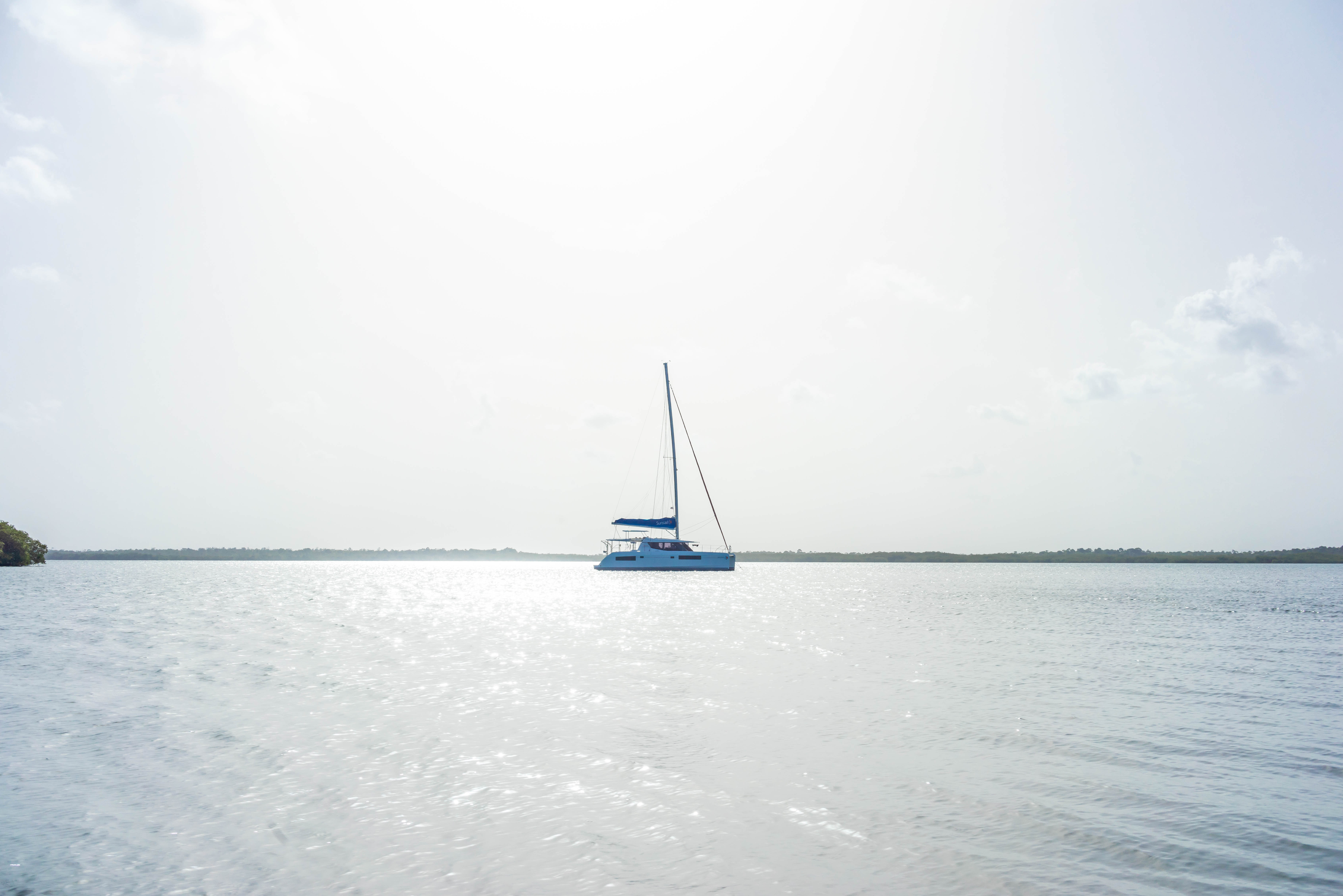 Solitude sailing Belize
