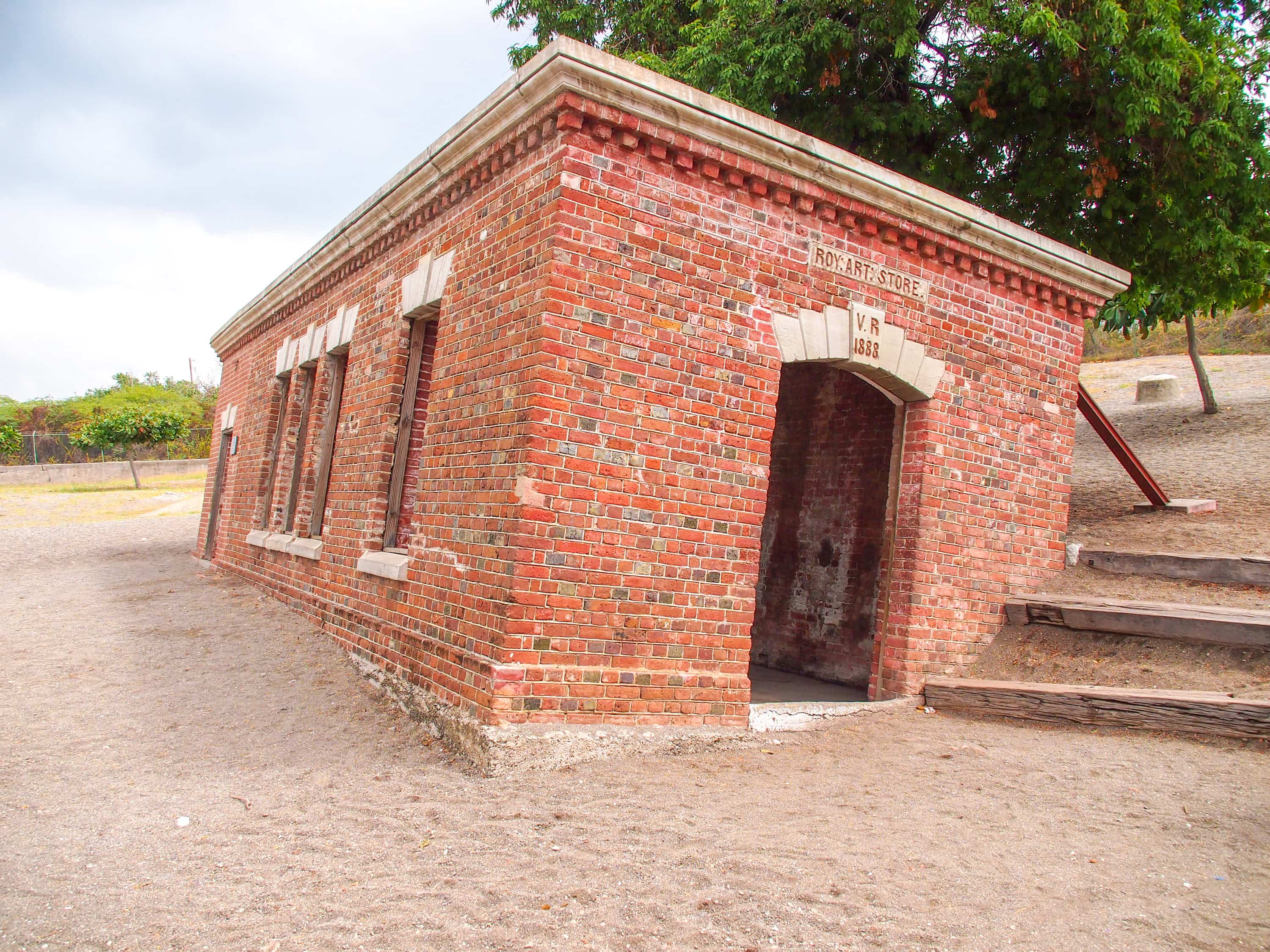 Giddy House, Jamaica | SBPR