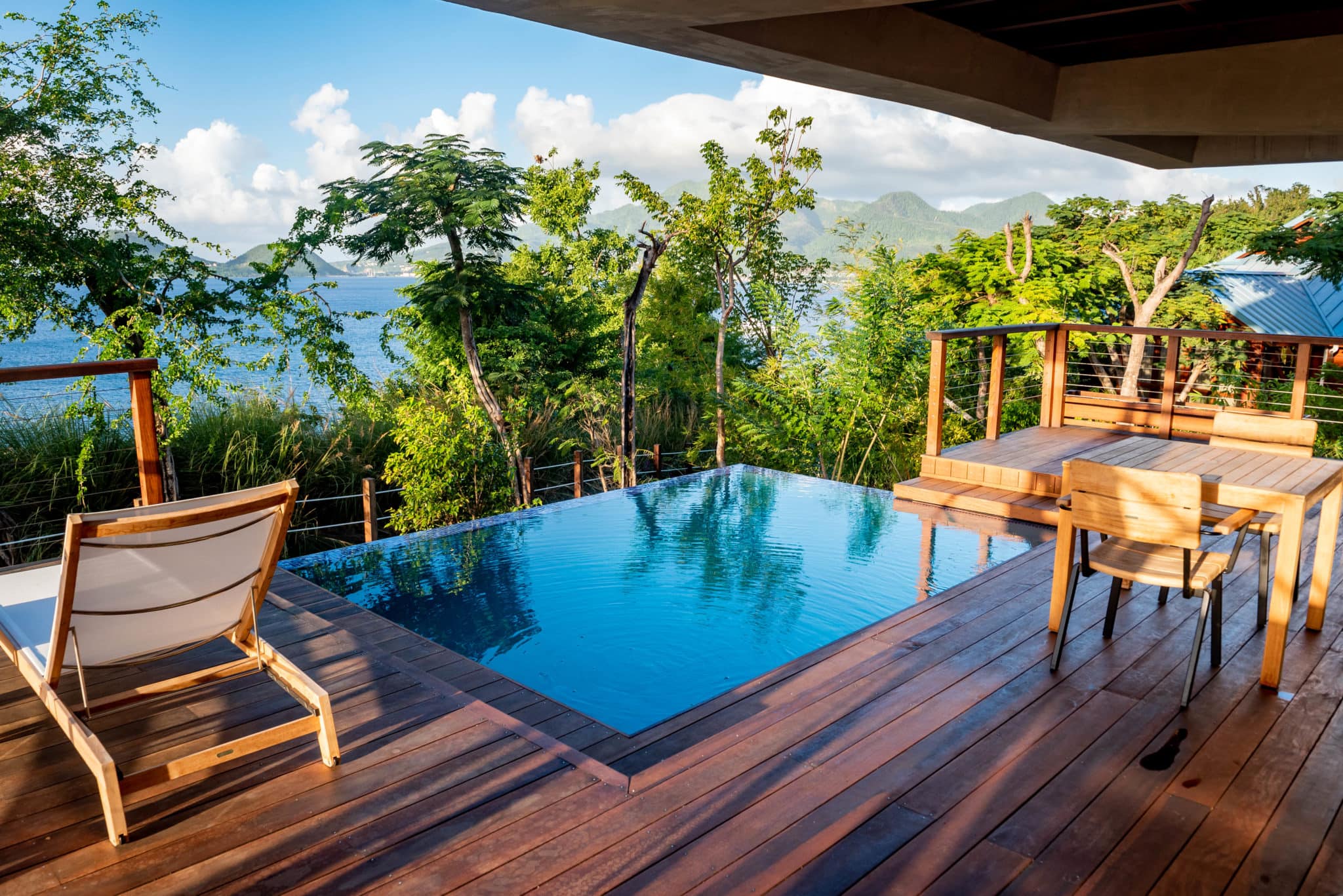 Secret Bay, Dominica plunge pool