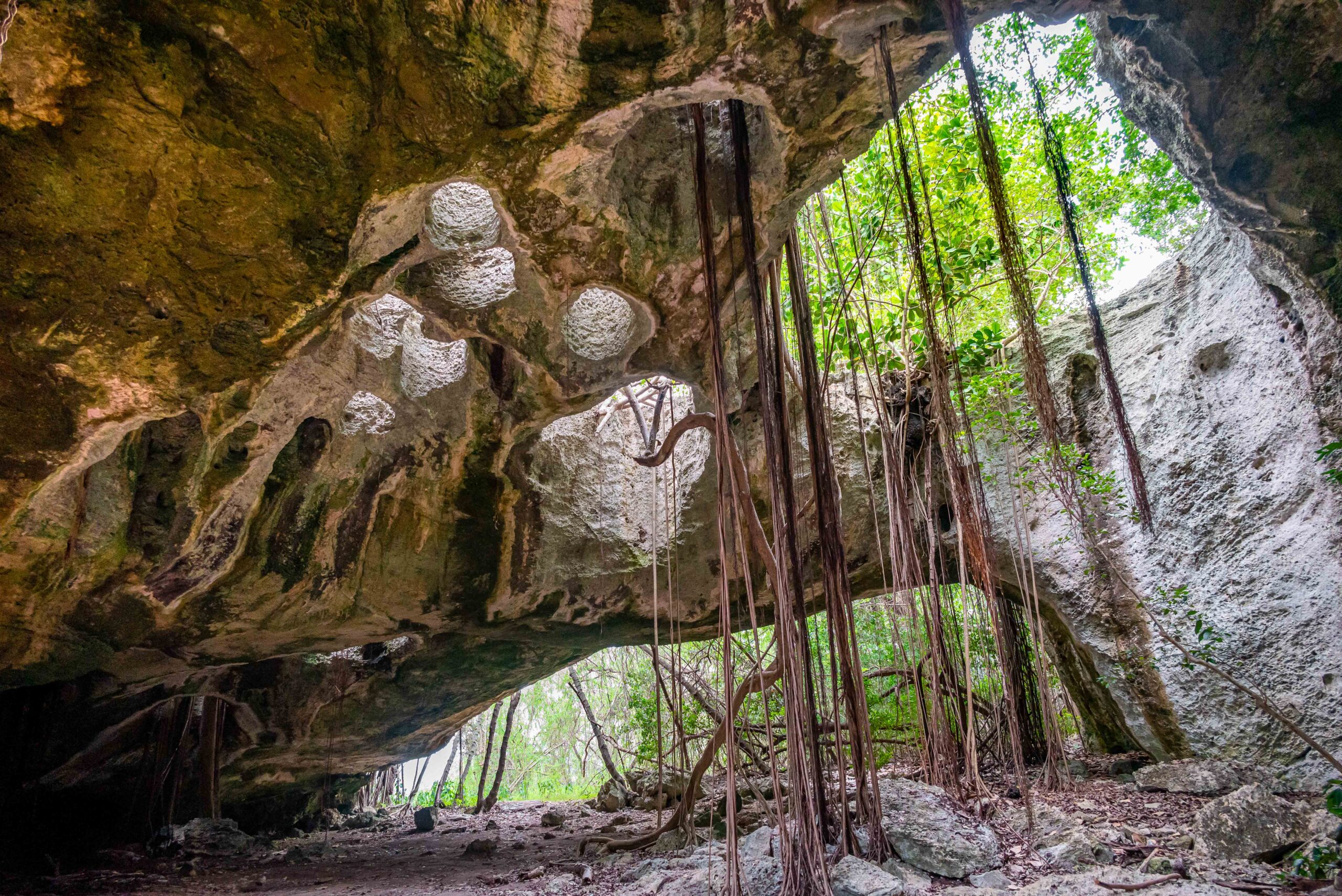 Indian Cave, Middle Caicos