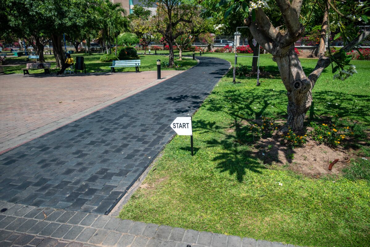 Emancipation Park Jogging Track start